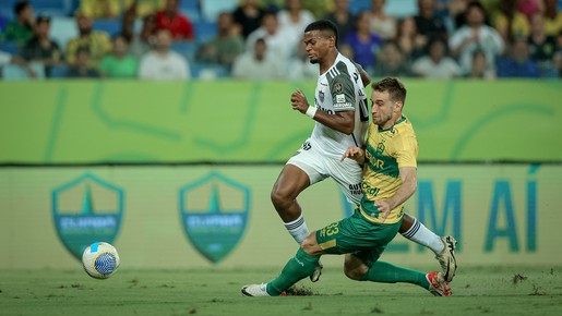 Galo amplia sobre o Cuiabá com gol de falta de Scarpa; SIGA o Brasileirão