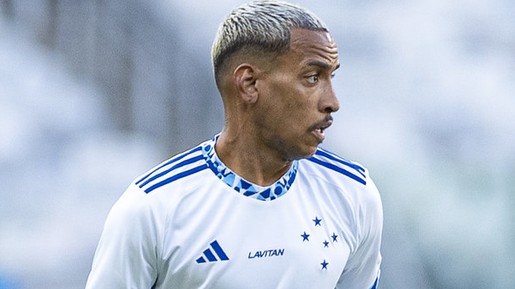 Nova gestão do Cruzeiro quer efetivar a compra de Matheus Pereira até julho