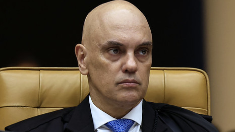 'Éramos felizes e não sabíamos': Moraes defende regular web