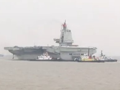 China faz 1º teste com porta-aviões Fujian, maior já adquirido pelas Forças Armadas do país