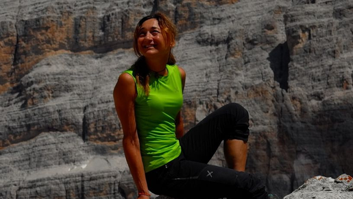 Montanhista morre após cair de altura de 300m em escalada com amigos na Itália