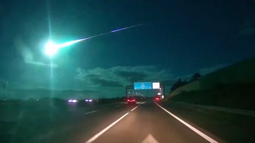 Meteoro cruza os céus de Portugal e Espanha, e moradores registraram o momento