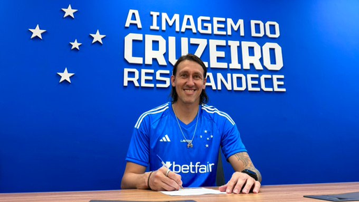 Cruzeiro assina contrato com Cássio até meados de 2027; saiba quando goleiro poderá jogar