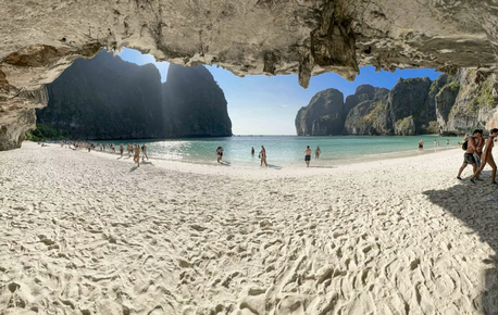 Como a ilha que ficou famosa no filme 'A praia', com DiCaprio, mudou após vários anos fechada