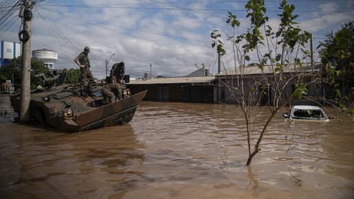 RS tem alerta para risco muito alto de inundações e desabamentos hoje