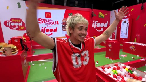 Juliano Floss vence prova, se mantém Líder e manda recado para Marina Sena 