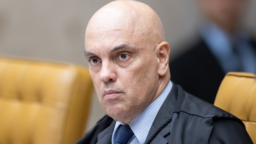 Moraes dá 5 dias para X explicar lives de conta bloqueada