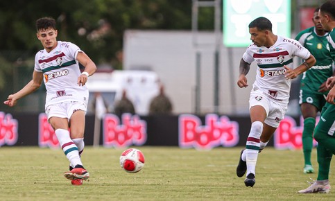 Diniz explica situação de trio no Fluminense: 'Vão dar alegrias'