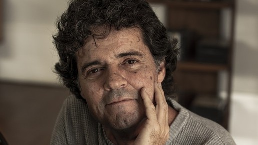Felipe Camargo analisa os 27 anos de sobriedade: 'Não é fácil viver'