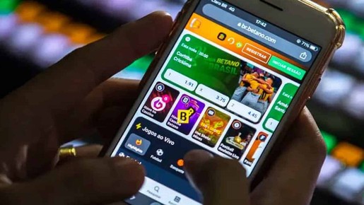 Brazil’s gambling-related work absences hit record levels after online betting expansion