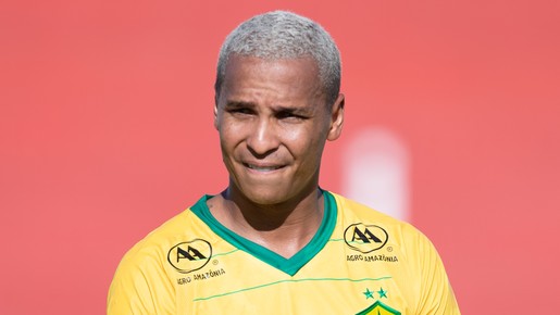 Presidente do Cuiabá diz que Deyverson não joga mais no clube até renovar