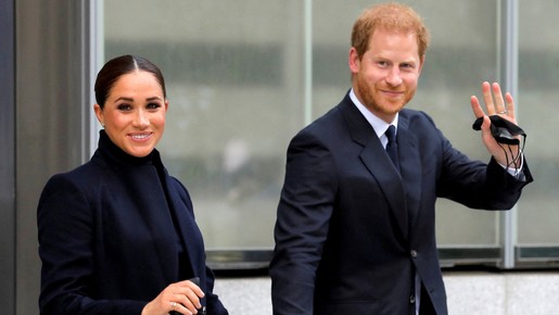 Pr&iacute;ncipe Harry, Meghan e filhos chegam ao Reino Unido, diz imprensa local
