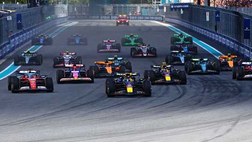 SIGA o GP de Miami com Max Verstappen na pole