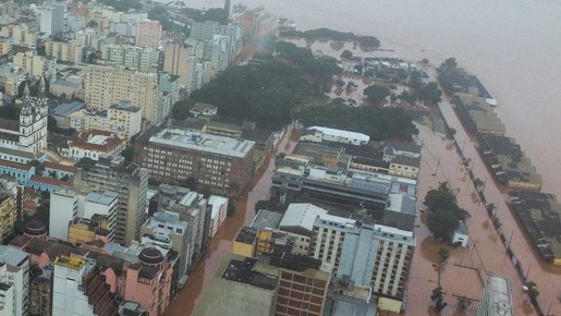 Com 4 estações paradas, Porto Alegre raciona água; mortos vão a 57 