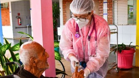 Envelhecimento dos brasileiros vai exigir R$ 67 bilhões a mais para Saúde em 10 anos