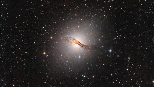 Estudante de SP registra galáxia a 14 milhões de anos-luz da terra; amplie foto