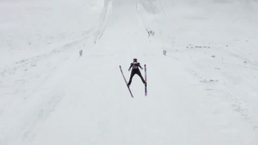 Japonês 'voa' 291 metros no salto com esqui e bate recorde mundial; veja vídeo