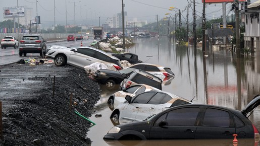 RS entra em alerta máximo para inundações; Guaíba fica perto de 5m