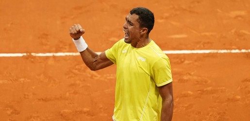 Monteiro vence Tsitsipas, número 7 do mundo, e avança no Madrid Open