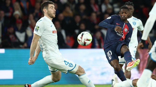 SIGA LANCES: Le Havre faz o 2º no PSG, em jogo que definir campeão francês