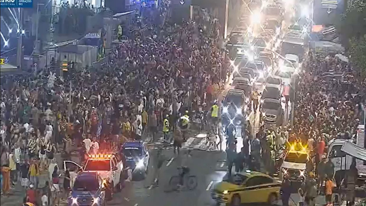 Fãs ocupam ruas na véspera do show de Madonna no Rio