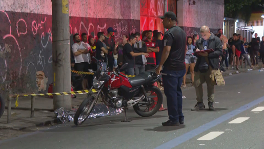 Motoboy morre prensado contra poste após briga de trânsito com taxista no Rio